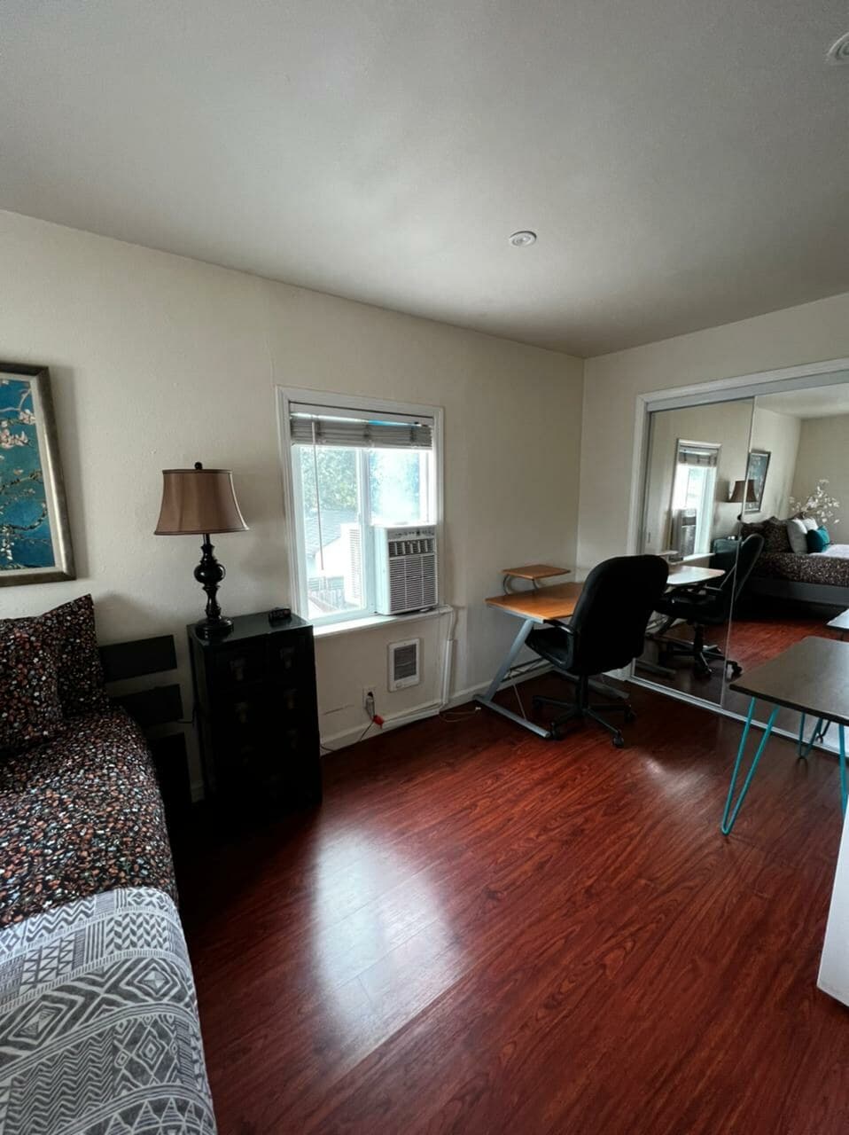 Guesthouse in Redwood City · ★4.57 · 2 bedrooms · 4 beds · 1 bath - Image 26