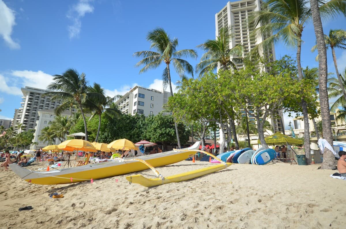 Condo in Honolulu · ★4.49 · Studio · 1 bed · 1 bath - Image 15