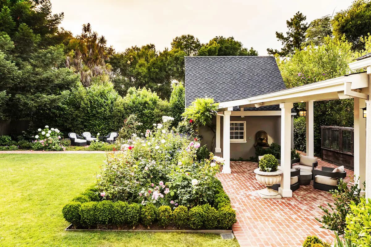 Home in Palo Alto · ★5.0 · 4 bedrooms · 4 beds · 3 baths - Image 16