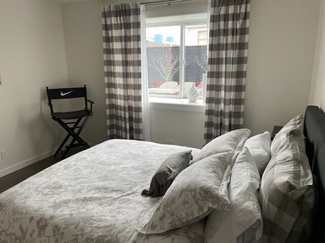 Modern Safe 1Bed and 1Bath Apt w/ Private Entrance - Photo 6