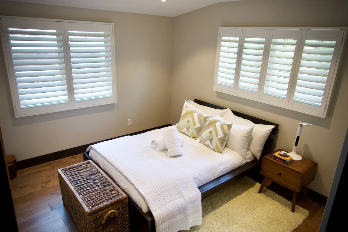 Home in Palo Alto · ★4.95 · 3 bedrooms · 3 beds · 3 baths - Image 25