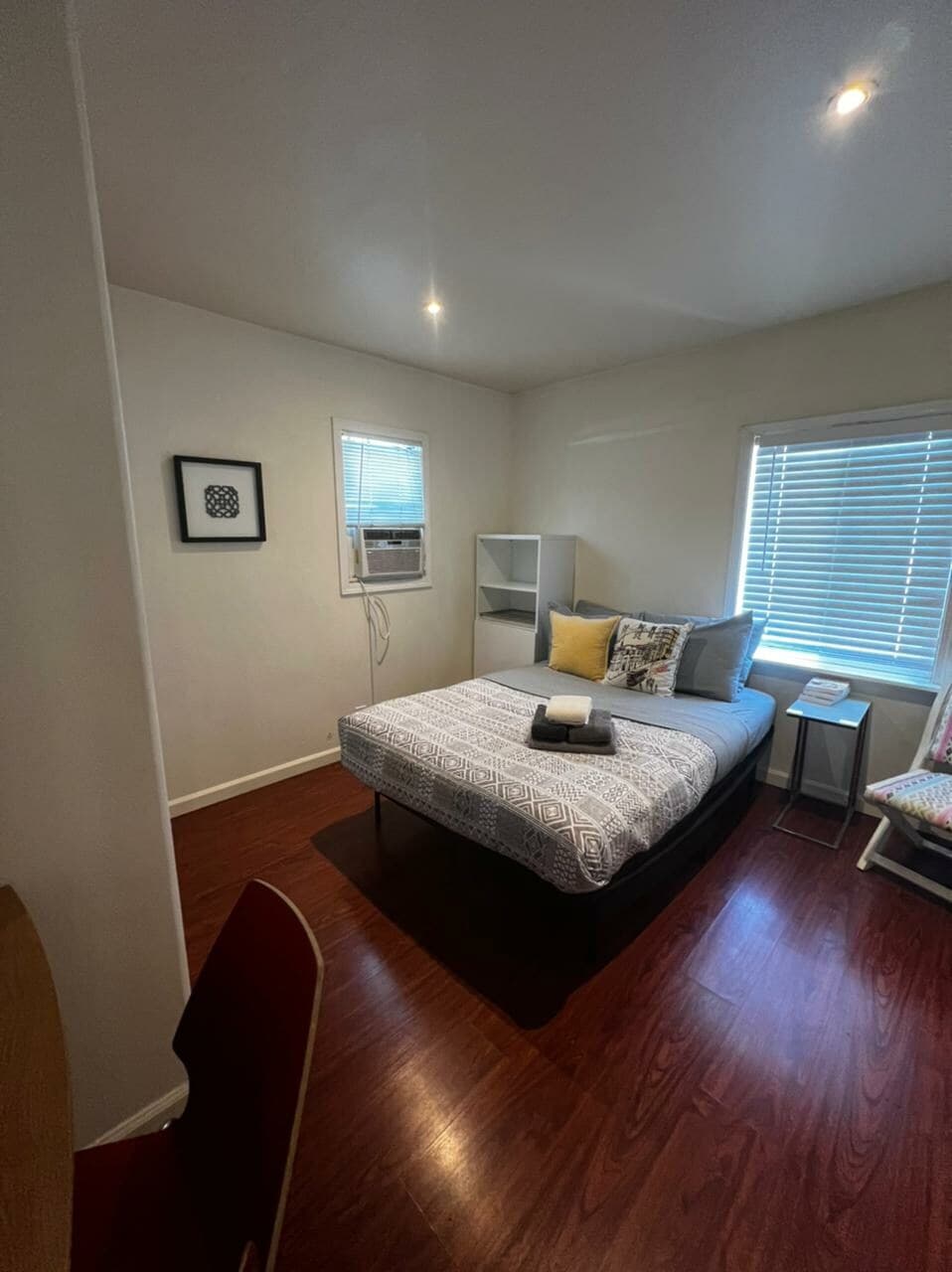 Guesthouse in Redwood City · ★4.57 · 2 bedrooms · 4 beds · 1 bath - Image 13