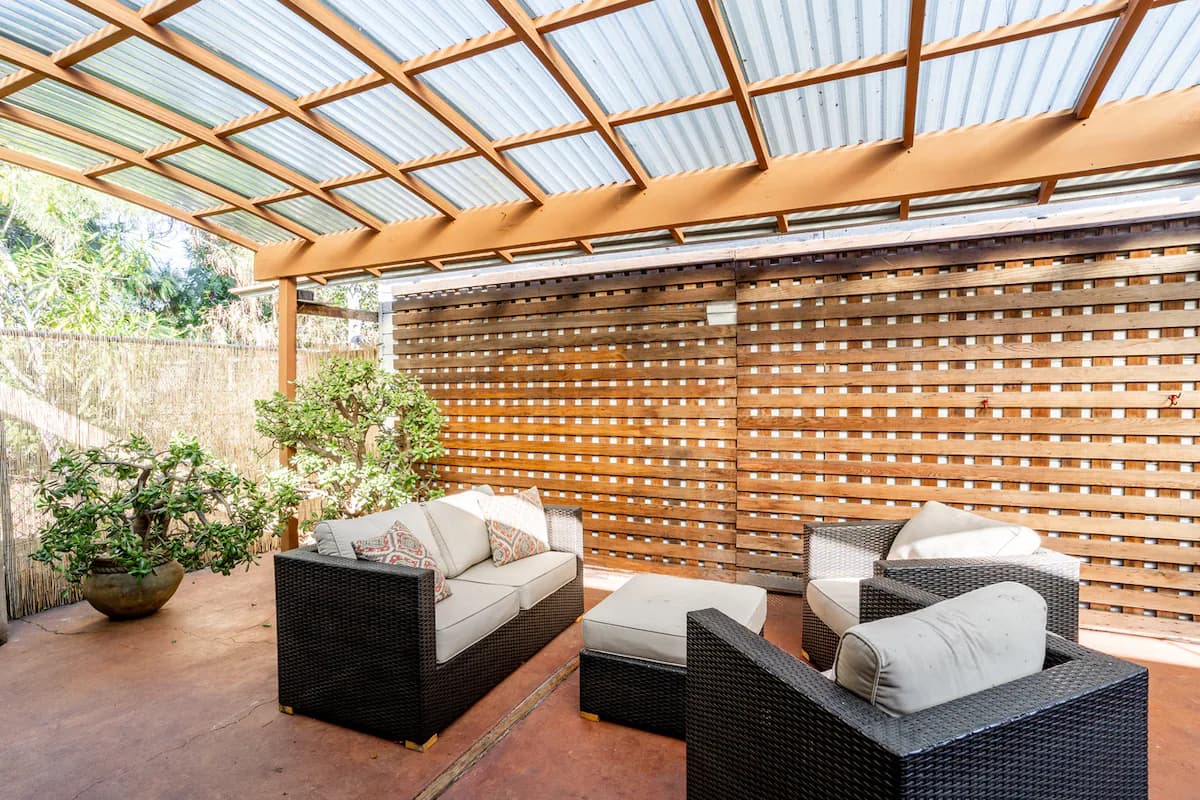 Guesthouse in Palo Alto · ★5.0 · 2 bedrooms · 2 beds · 1.5 baths - Image 9