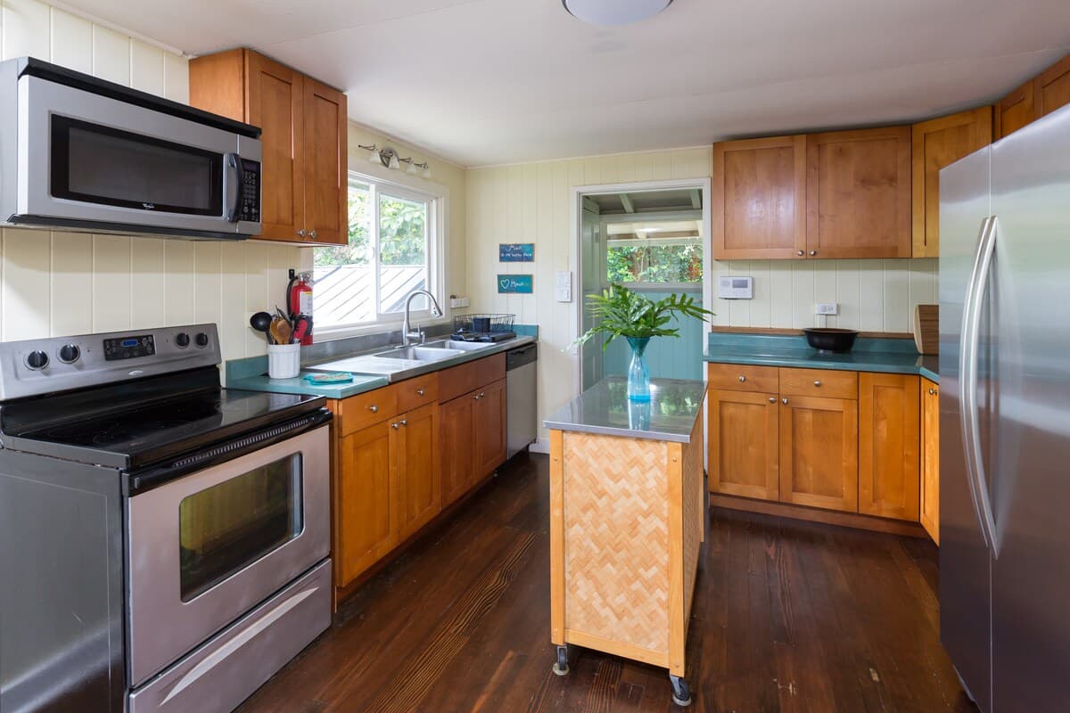 Charming Cottage in Kuau near Mama’s Beach - Image 8