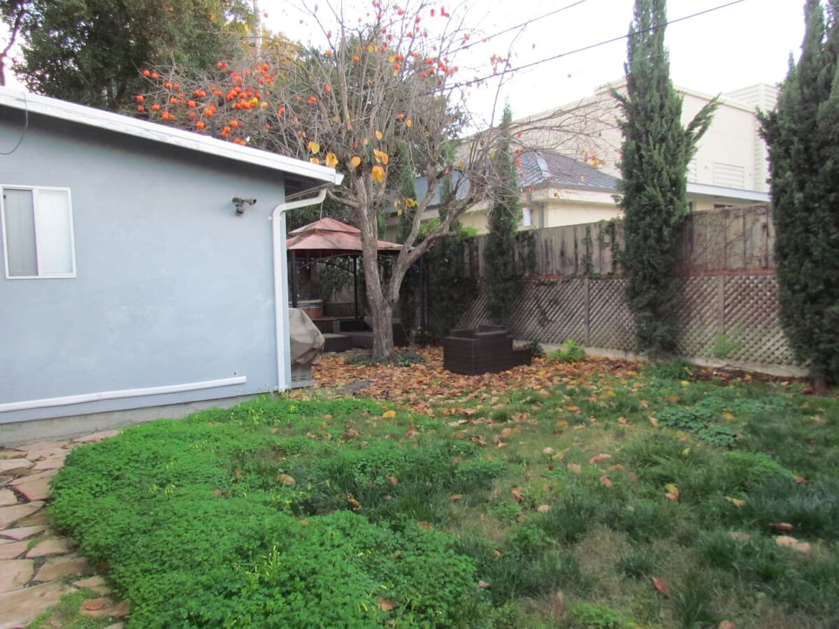 Home in Mountain View · ★4.91 · 3 bedrooms · 7 beds · 2 baths - Image 16