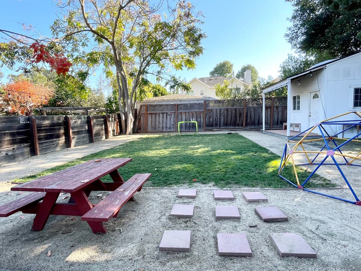 Home in Palo Alto · ★4.77 · 5 bedrooms · 7 beds · 2 baths - Image 28