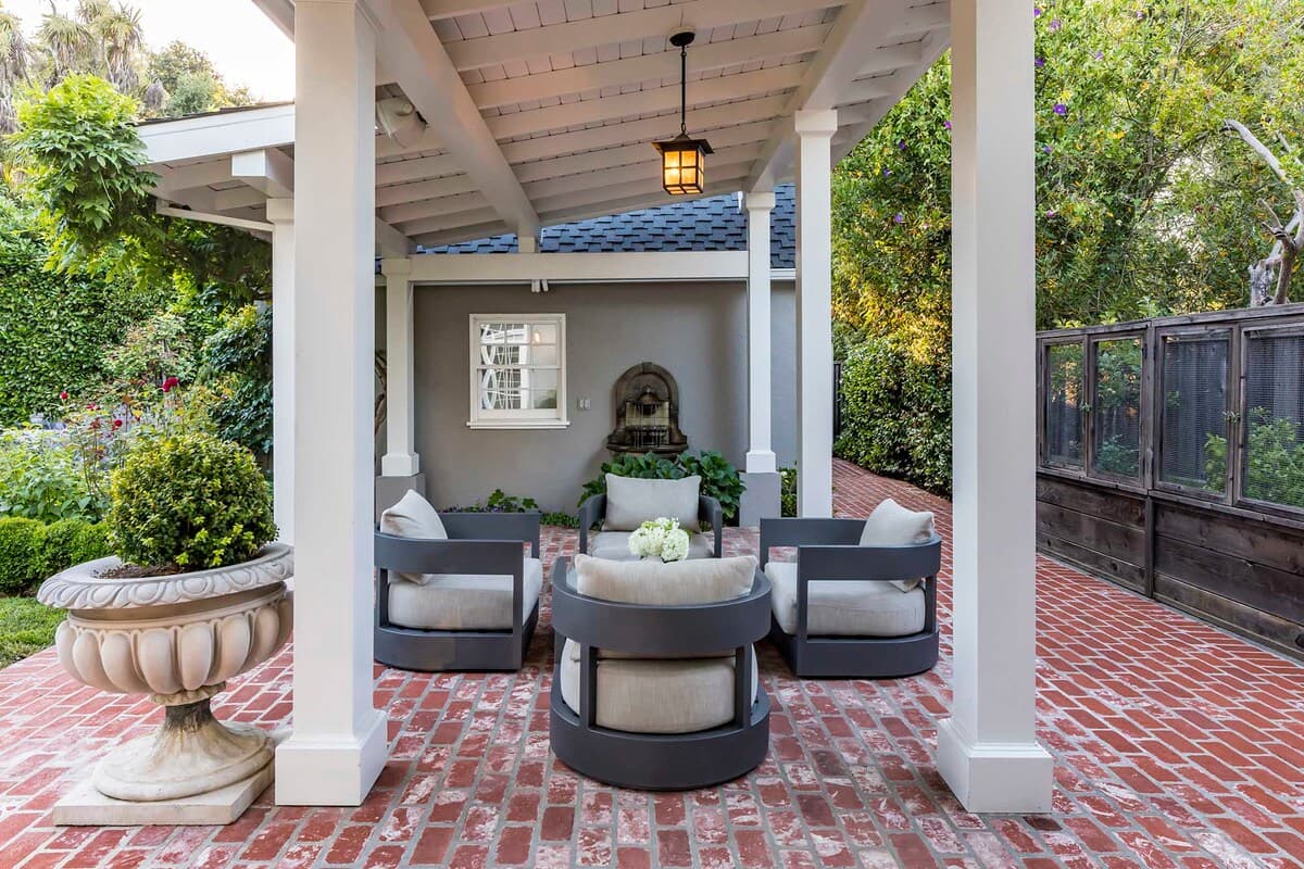 Home in Palo Alto · ★5.0 · 4 bedrooms · 4 beds · 3 baths - Image 24