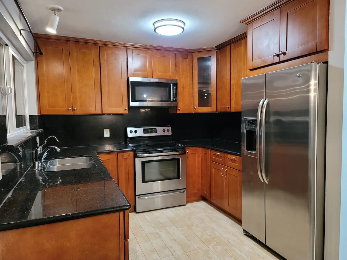 Condo in Palo Alto · ★4.87 · 3 bedrooms · 5 beds · 2 baths - Image 18