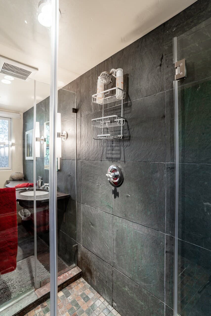 Guesthouse in Palo Alto · ★5.0 · 2 bedrooms · 2 beds · 1.5 baths - Image 28