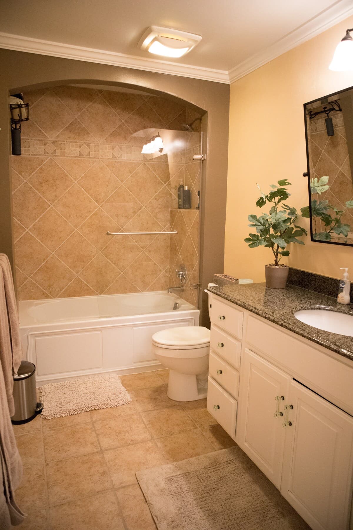 Noe Valley Condo with Bay Views & Workspace - Photo 39