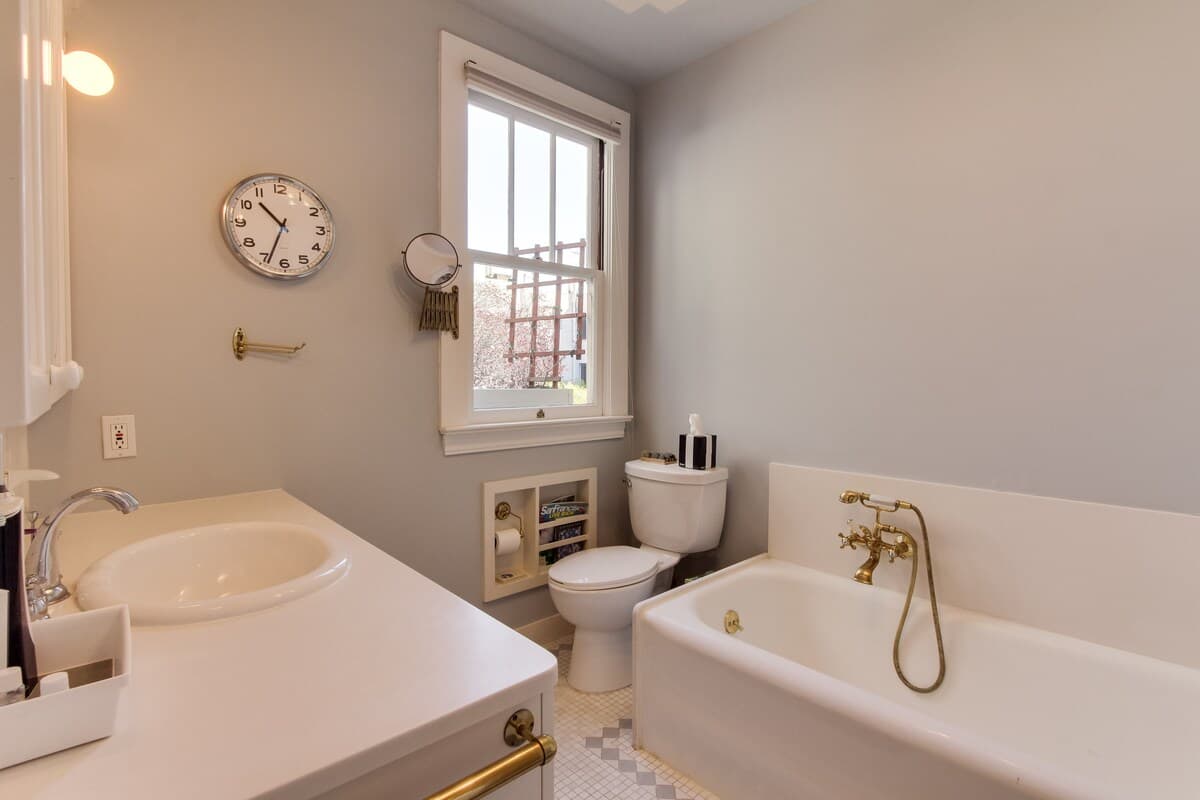 Arts & Crafts Home, Huge Garden, Prime SF - Photo 24