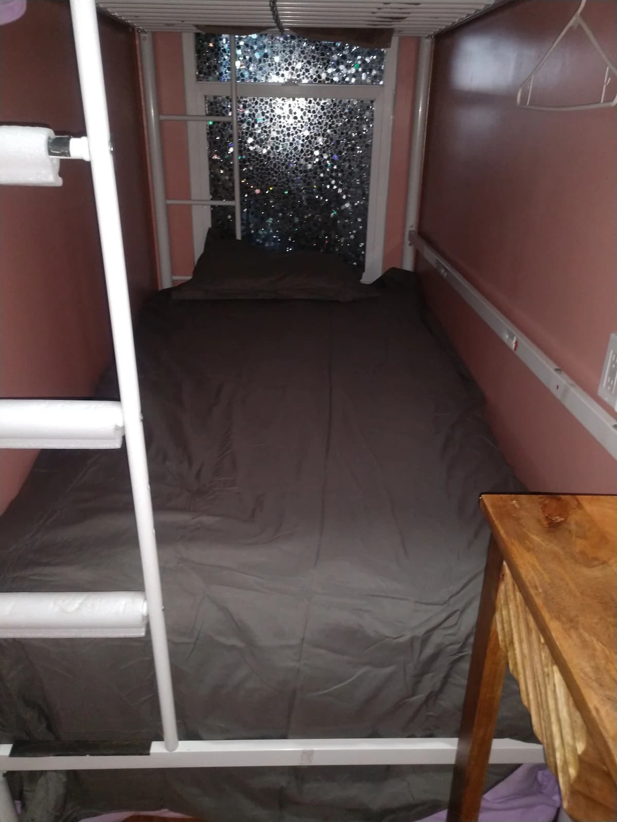 Sunnyside Bayview Heights Suite - Photo 10