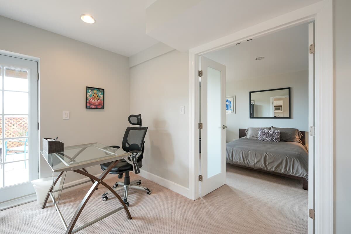King Bed, Private Patio & Parking, SF Center - Photo 28