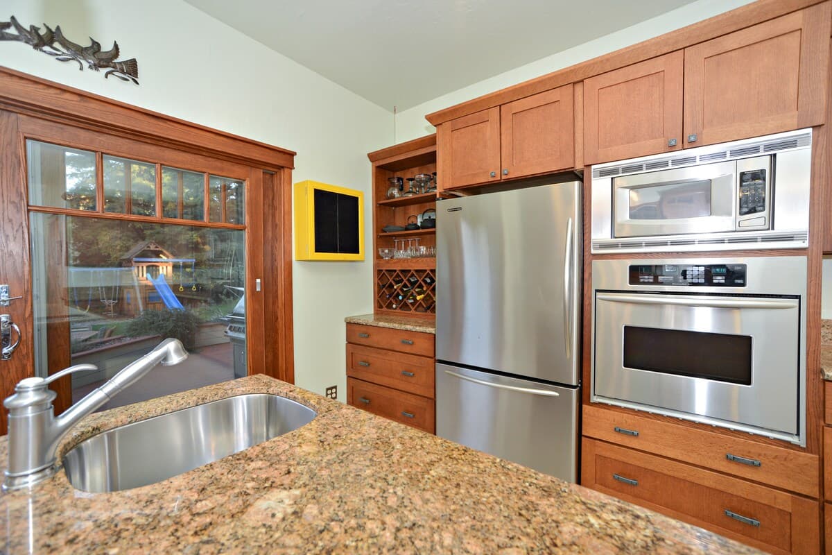 Home in Mountain View · ★5.0 · 2 bedrooms · 4 beds · 2 baths - Image 5