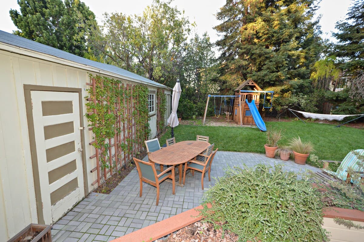 Home in Mountain View · ★5.0 · 2 bedrooms · 4 beds · 2 baths - Image 25