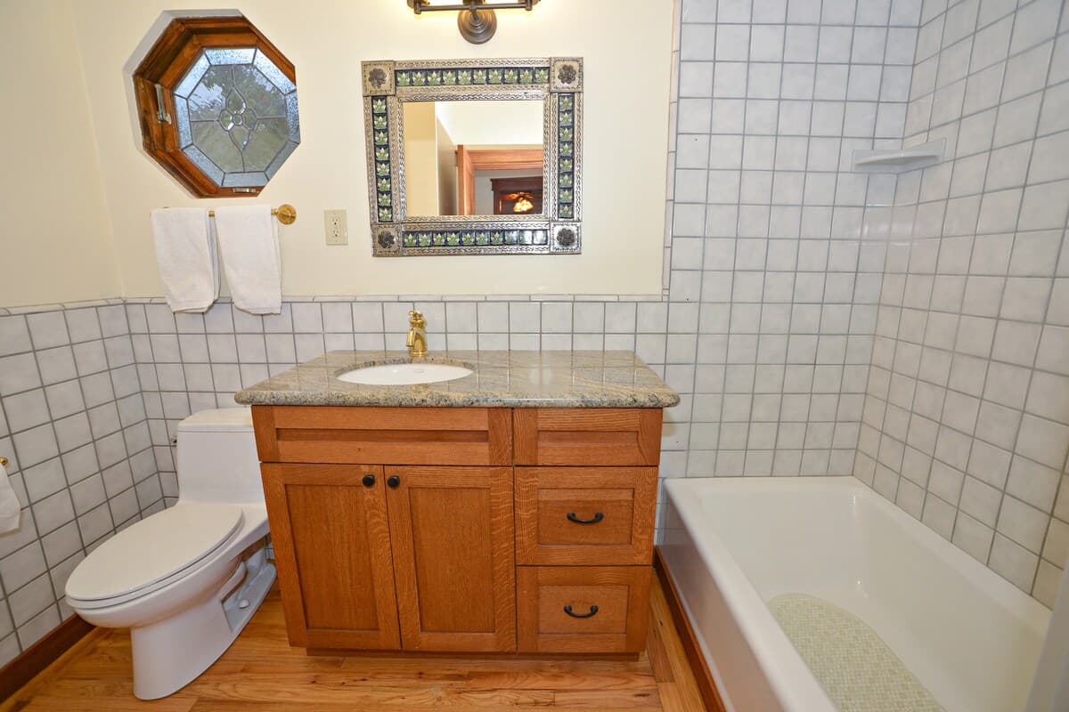 Home in Mountain View · ★5.0 · 2 bedrooms · 4 beds · 2 baths - Image 17