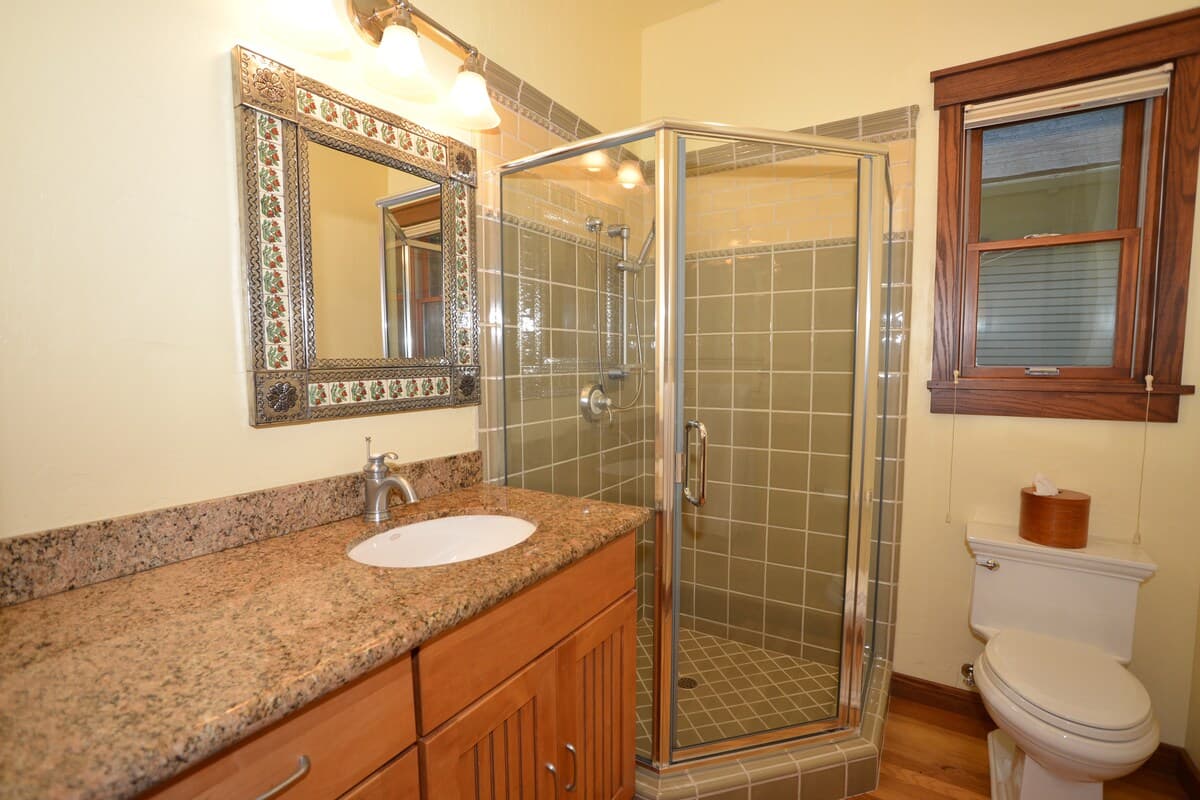 Home in Mountain View · ★5.0 · 2 bedrooms · 4 beds · 2 baths - Image 16