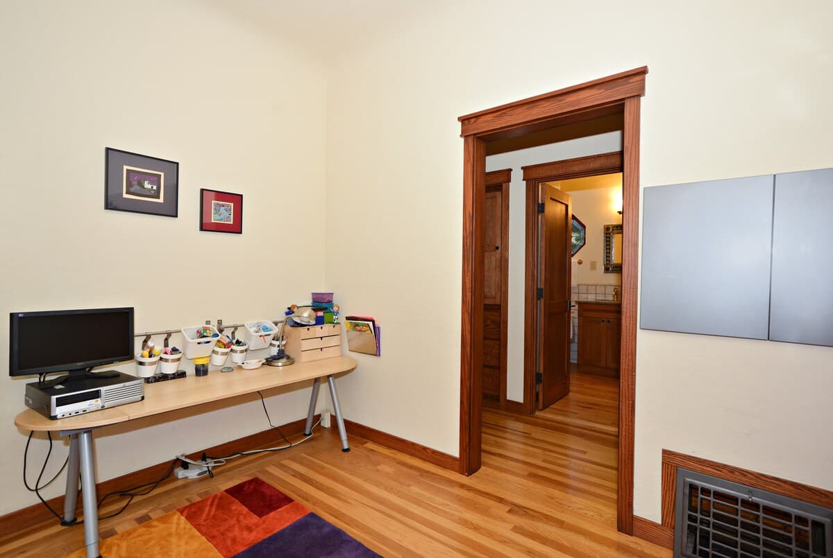 Home in Mountain View · ★5.0 · 2 bedrooms · 4 beds · 2 baths - Image 19