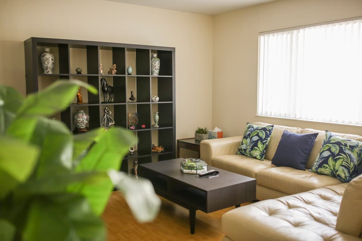 Renovated 2 BR Apt Near Mountain View Downtown - Image 55
