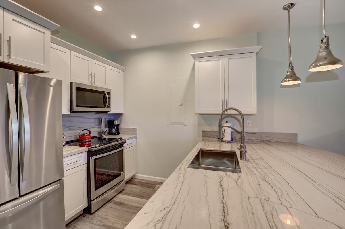 Condo in Wailea · ★4.95 · 2 bedrooms · 3 beds · 2 private baths - Image 6