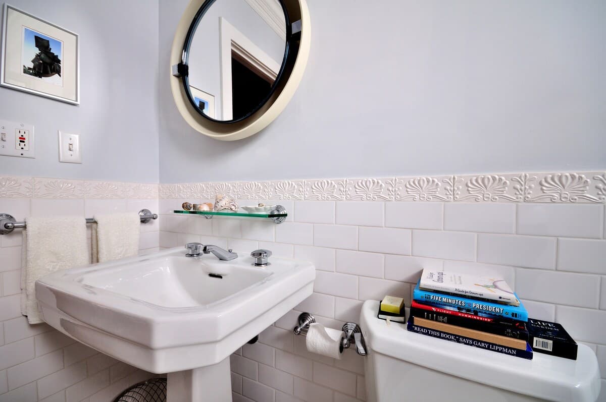 Sunny Victorian with Private Yard & Garage, NOPA - Photo 11