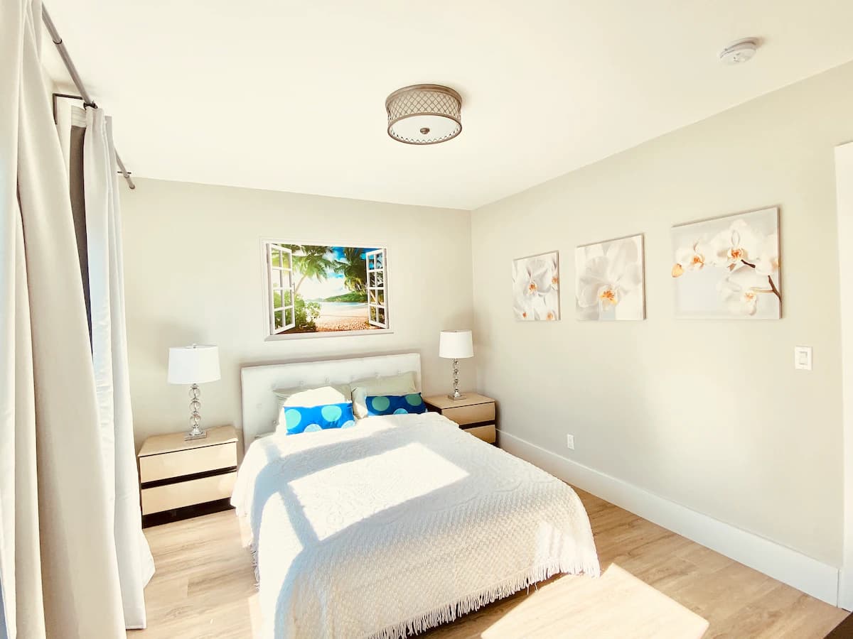 Home in Daly City · ★4.88 · 5 bedrooms · 8 beds · 2 baths - Image 40