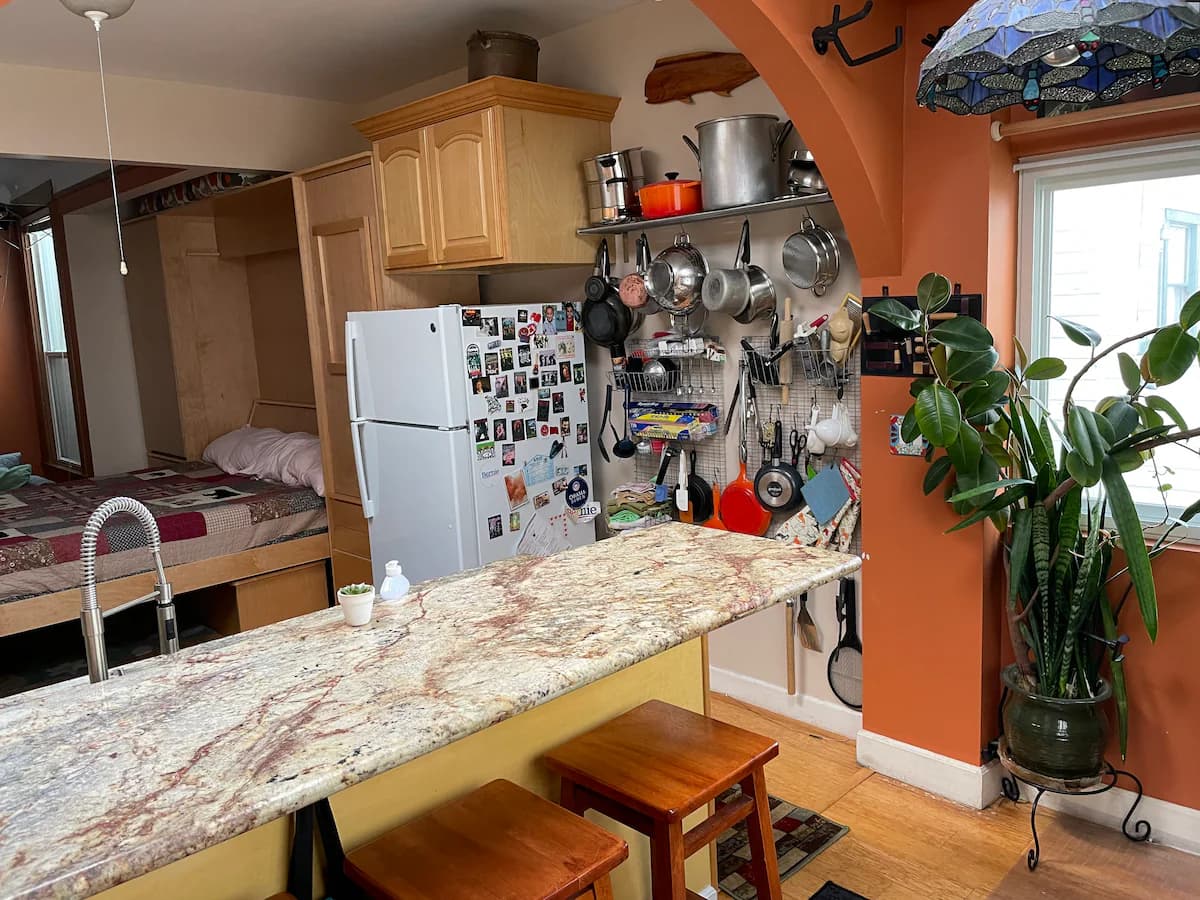 Hip Mission Condo, 2 Kitchens, 1906 Charm - Photo 23