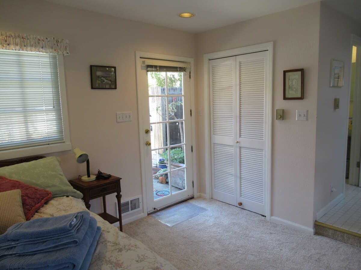 Guesthouse in Atherton · ★5.0 · 1 bedroom · 1 bed · 1 bath - Image 4