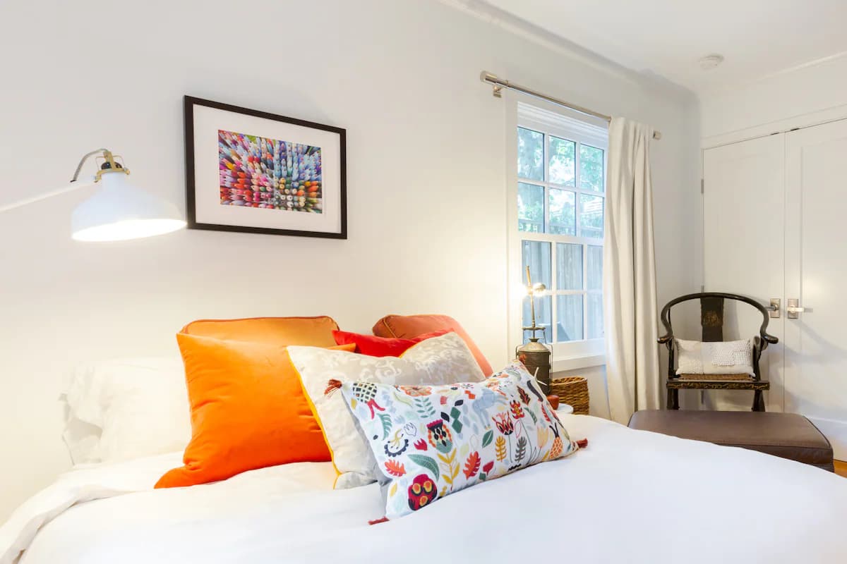 Townhouse in Palo Alto · ★4.95 · 3 bedrooms · 4 beds · 2 baths - Image 12