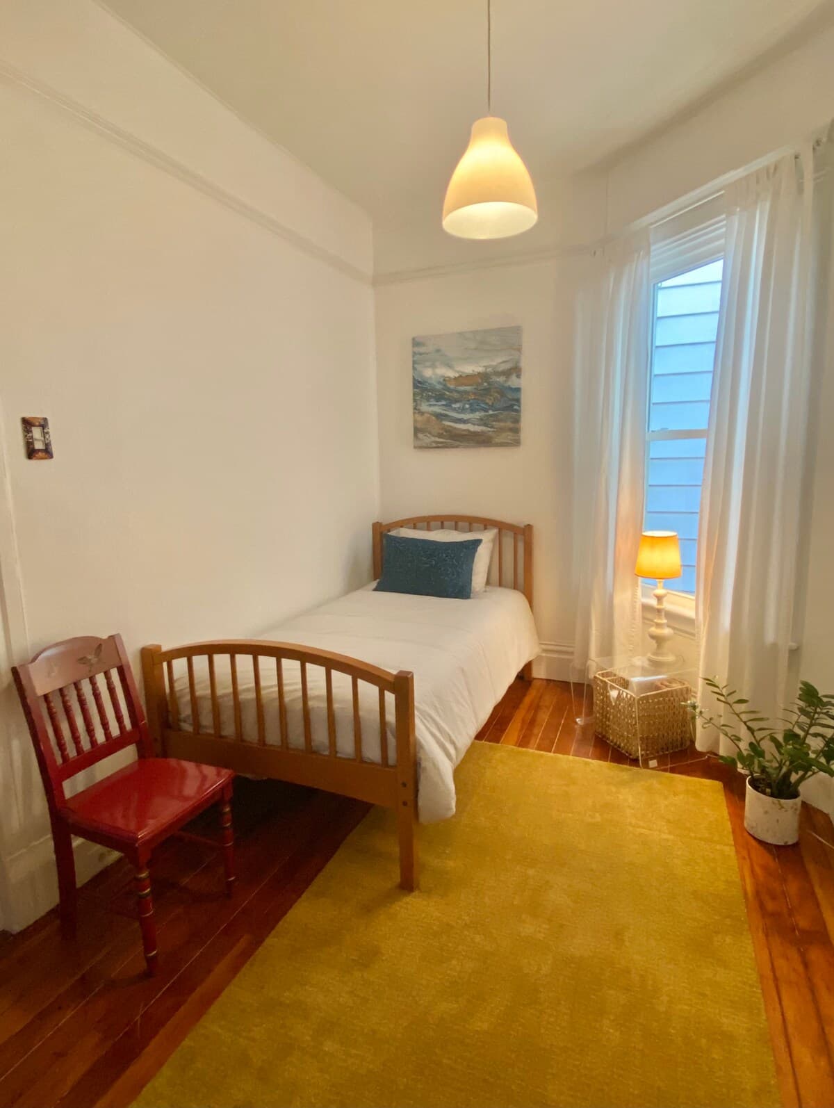 Sunny, Spacious 3 Bedroom Edwardian in the Mission - Photo 15