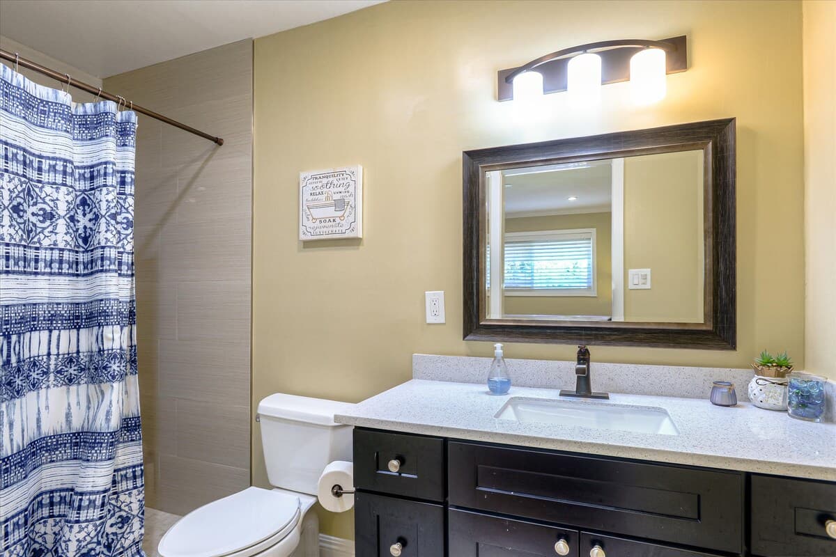 Home in Mountain View · ★5.0 · 5 bedrooms · 5 beds · 4 baths - Image 22