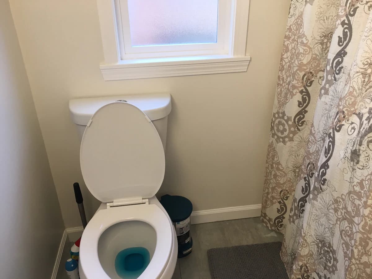 Guesthouse in Redwood City · ★4.96 · 1 bedroom · 1 bed · 1 bath - Image 9