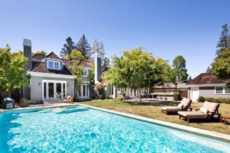 Home in Menlo Park · ★4.84 · 5 bedrooms · 6 beds · 4.5 baths - Image 22