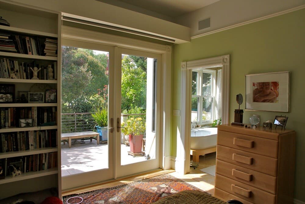 Victorian Oasis with Sauna & Skyline View - Photo 16