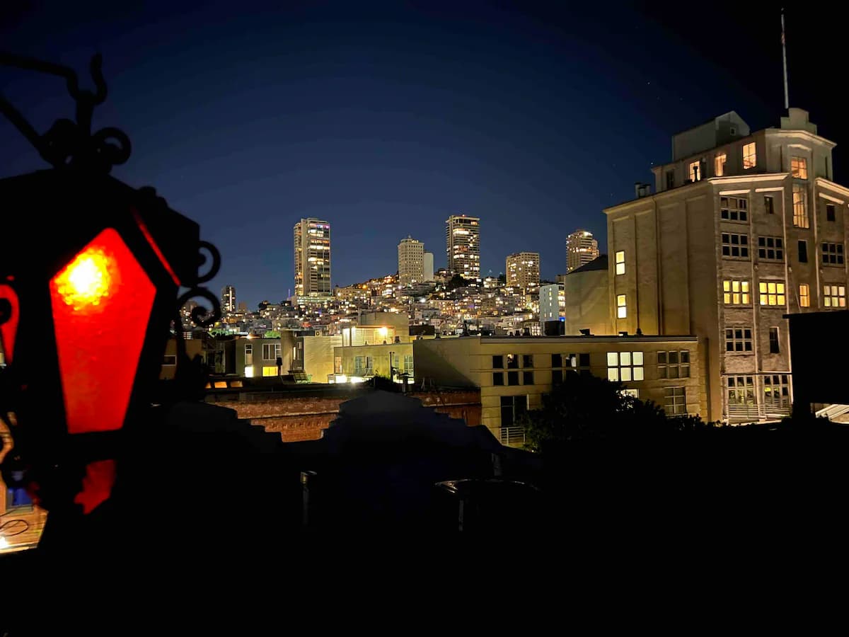 Bay View Condo with Private Roof Deck Near Wharf - Photo 39