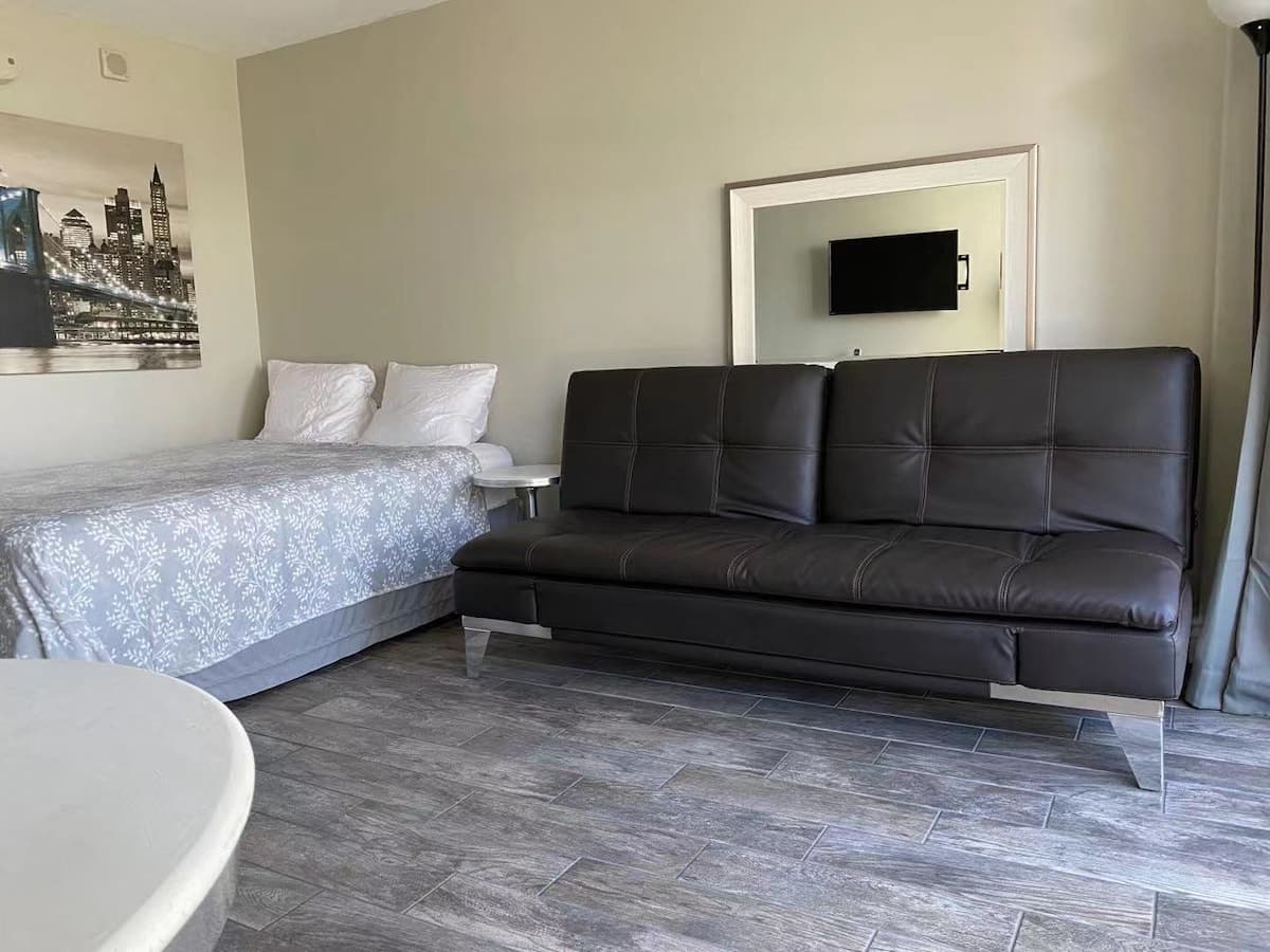 Mango go 215/Spacious Comfortable Studio - Photo 1