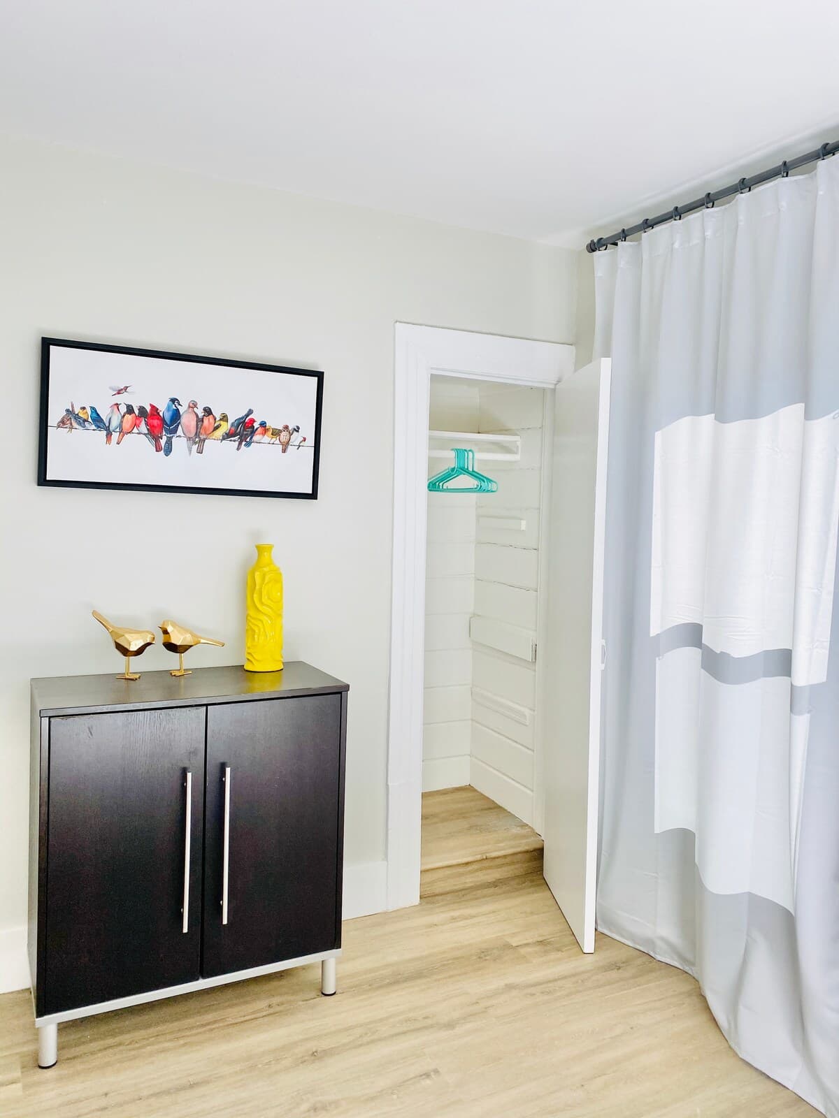 Home in Daly City · ★4.88 · 5 bedrooms · 8 beds · 2 baths - Image 43