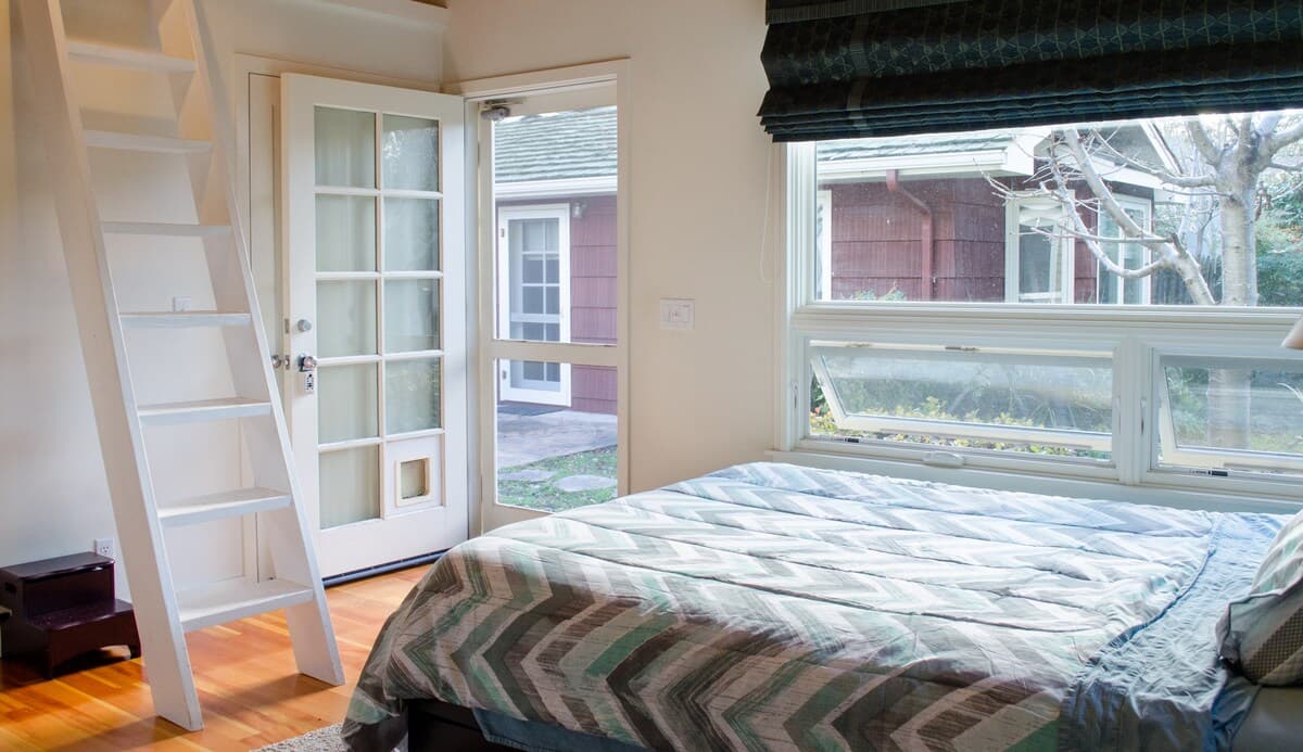 Guesthouse in Menlo Park · ★4.84 · Studio · 1 bed · 1 bath - Image 6