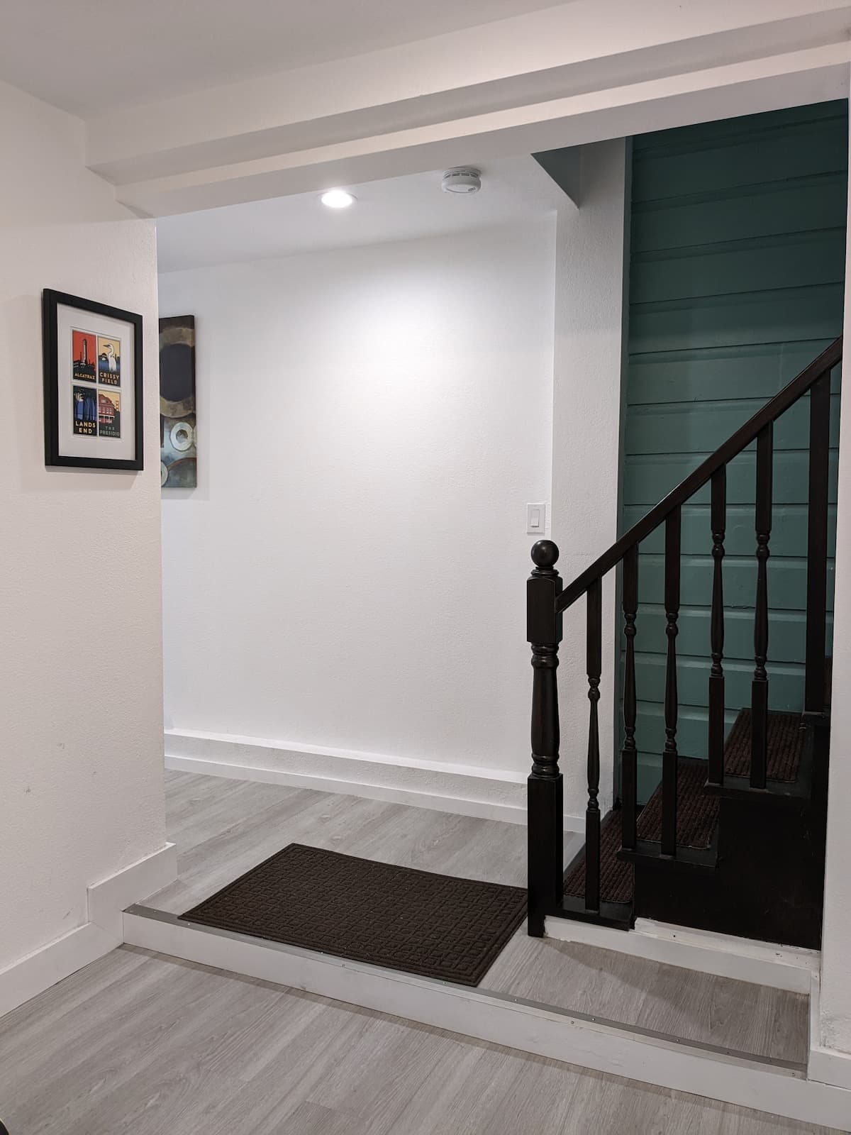 Parkside 2BR Suite with Private Patio & Parking - Photo 4