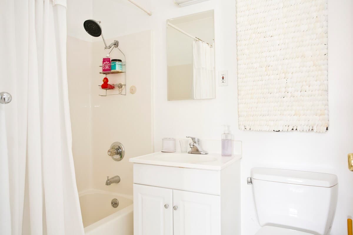Spacious 1brm w/ breathtaking view - Photo 15