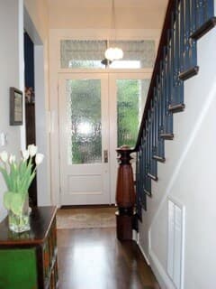 Victorian w/ Hot Tub, EV Charger, 70 TV - Photo 70