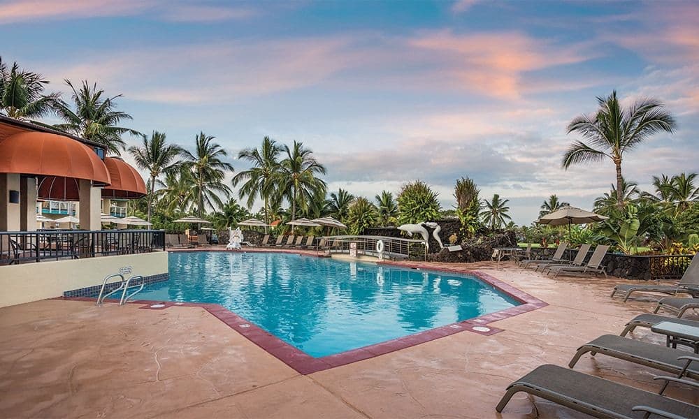 Condo in Kailua-Kona · ★4.5 · 2 bedrooms · 4 beds · 2 shared baths - Image 21