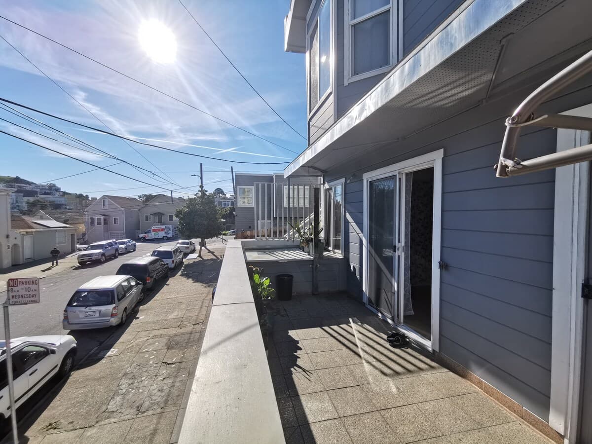 New 3BR w/ 2 Patios, Near 101 & KT Rail (43) - Photo 30