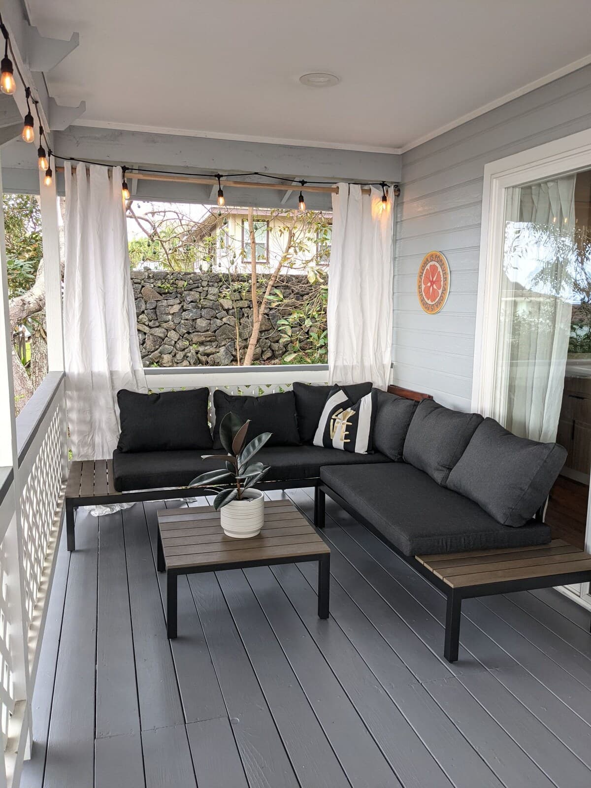 Guesthouse in Kailua-Kona · ★4.99 · 2 bedrooms · 2 beds · 1 bath - Image 18