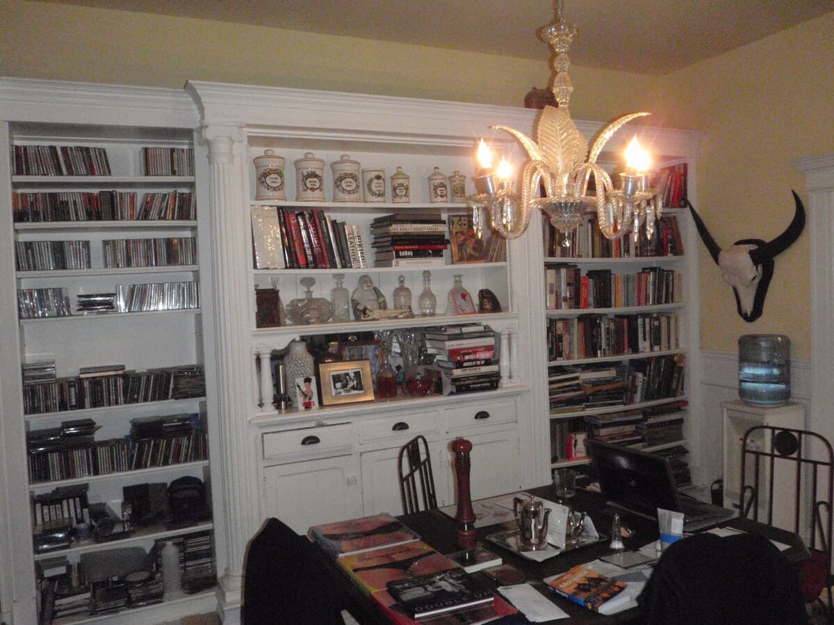 Elegant Victorian Flat in Haight - Photo 22