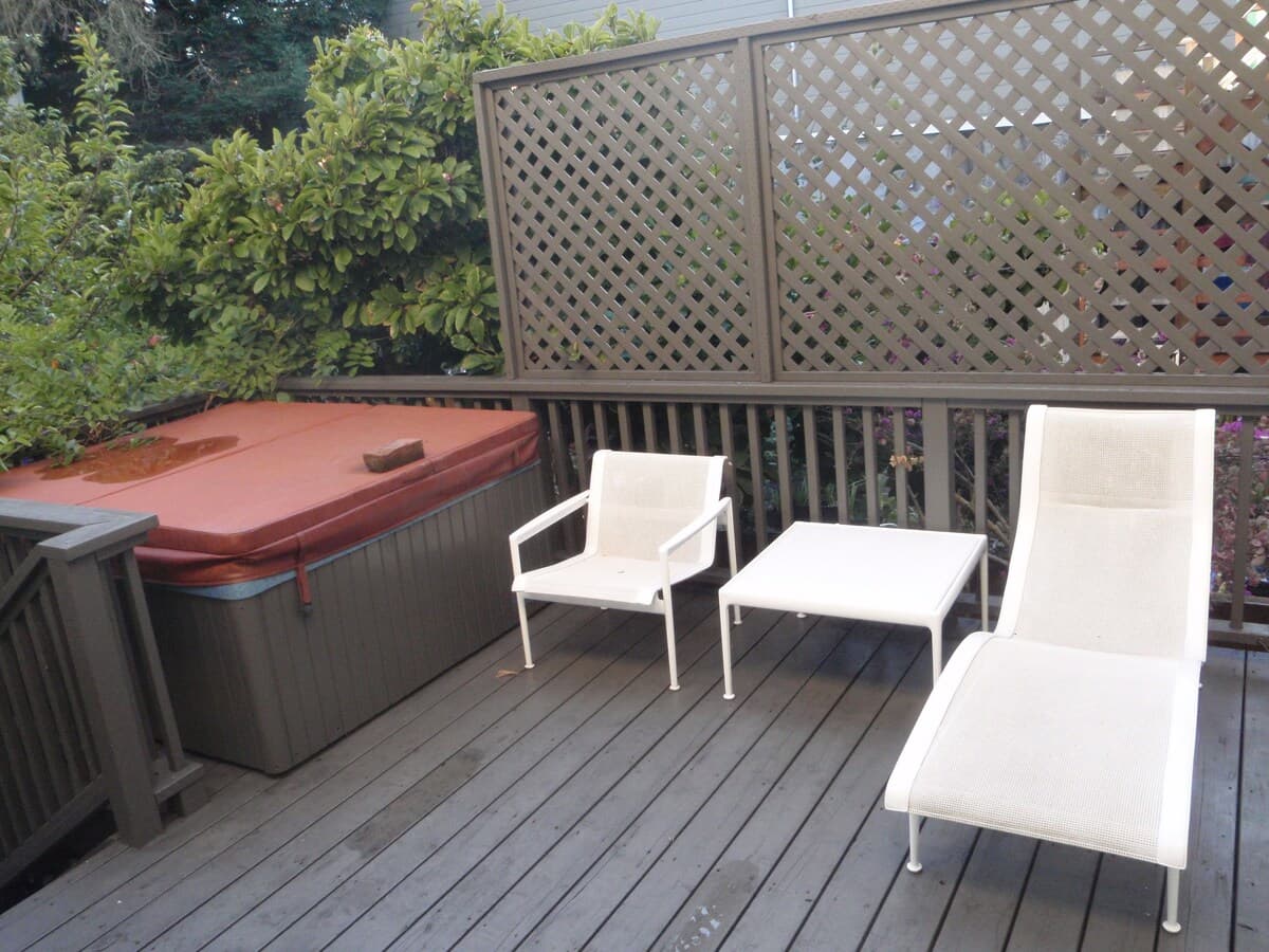 Elegant Victorian Flat in Haight - Photo 25