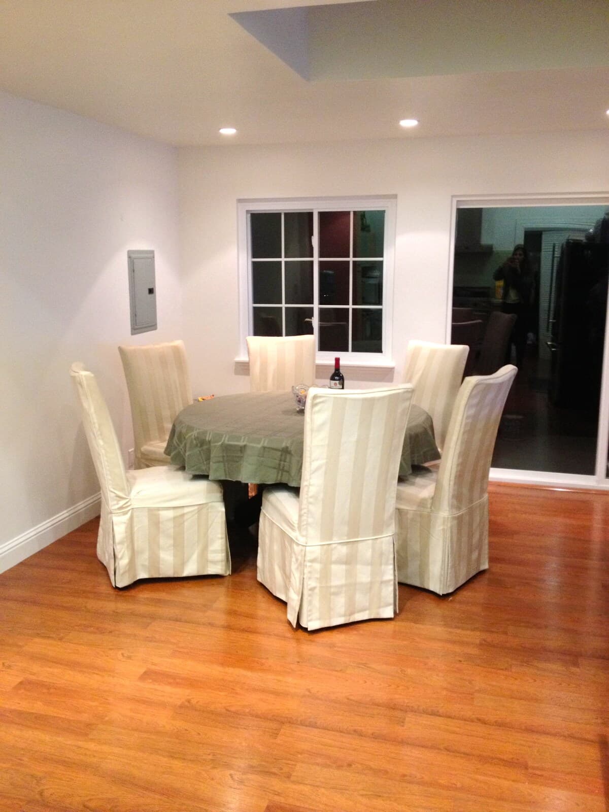 Elegant Victorian in Pacific Heights w/ Garden - Photo 17