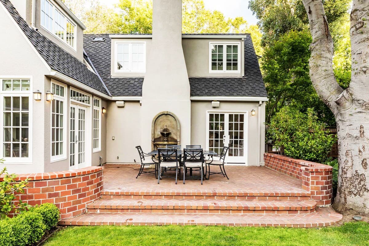 Home in Palo Alto · ★5.0 · 4 bedrooms · 4 beds · 3 baths - Image 22