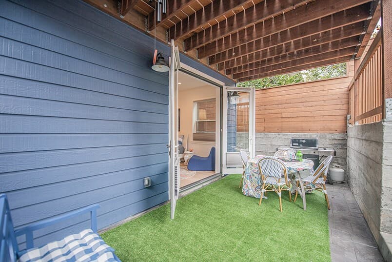 Modern Victorian Flat with Private Patio - Photo 14