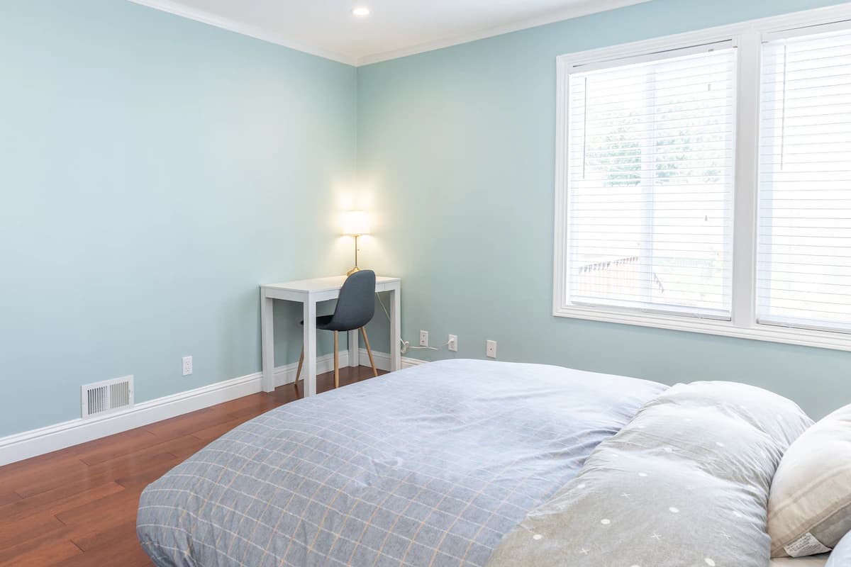 Rare 4BR Bay View Home with EV Charger & Garden - Photo 15